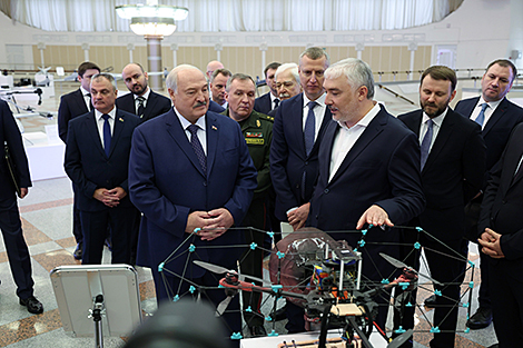 Lukashenko discusses promising areas of cooperation with Russia