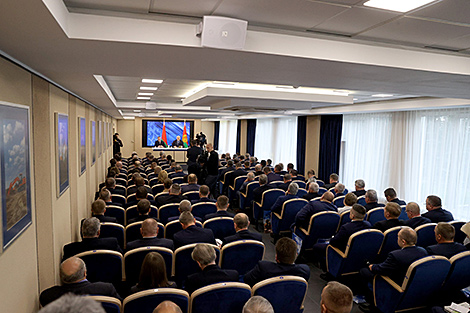 Lukashenko identifies key problems slowing down land amelioration in Belarus