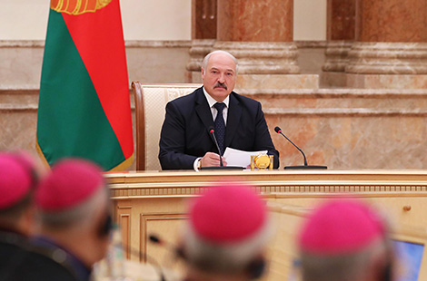 Lukashenko supports greater role of church in Belarus, worldwide