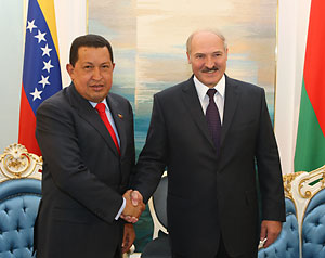 Lukashenko addresses the nation over the death of President Hugo Chavez