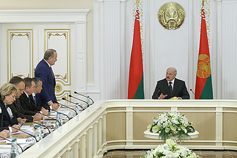 Lukashenko: Arrangements concerning the new IMF loan must not “choke” the nation
