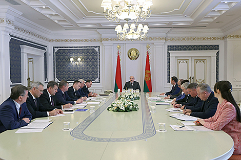 Lukashenko updates tasks concerning work on Russian market