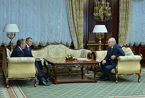 Lukashenko, Lavrov discuss bilateral relations, international issues