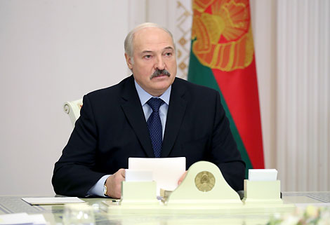 Lukashenko urges to continue facilitating visa regulations for foreigners in Belarus