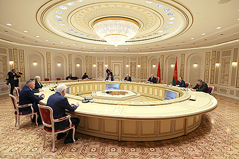 Lukashenko seeks closer cooperation with Russia’s Vologda Oblast