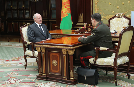 Belarus president receives report from KGB Chairman Valery Vakulchik