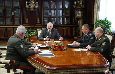 Lukashenko: Neighboring countries chose confrontational policy towards Belarus