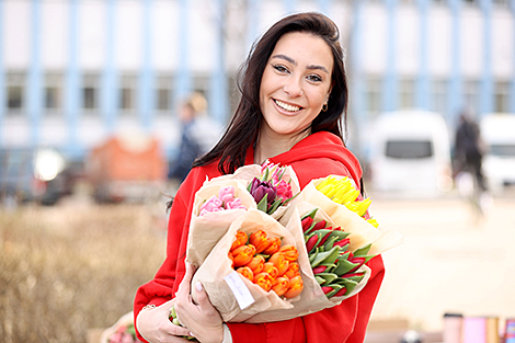 Lukashenko congratulates Belarusian women on Women’s Day