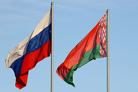 Lukashenko, Putin discuss promising projects, defense, security, border situation over phone