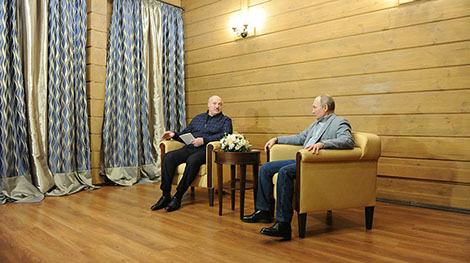 Sochi meeting between Lukashenko, Putin lasted over six hours. What did the presidents discuss?