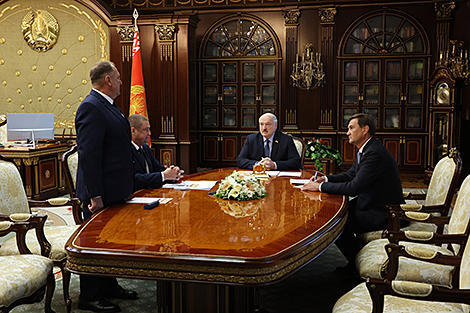 Lukashenko gives reasons for appointing Sergei Bartosh as agriculture minister