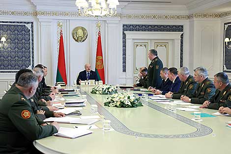 Lukashenko unveils how Belarus is upgrading its military