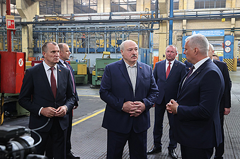 Lukashenko: Each district should make money for itself