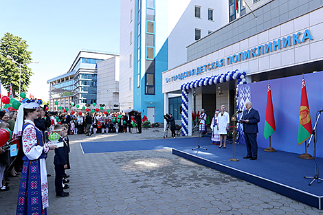 Lukashenko calls to take stock of construction projects in social sector