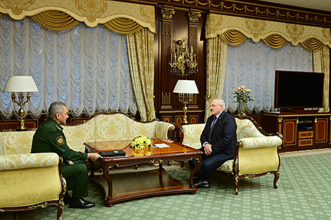 Lukashenko to Shoigu: Neither Russia nor Belarus wants any war