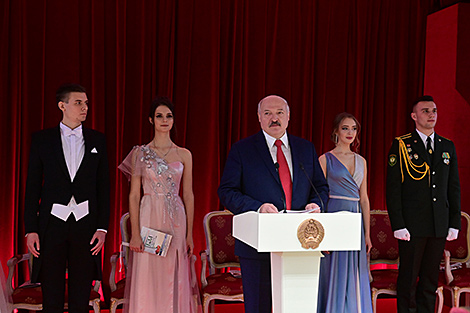 Palace of Independence hosts Belarus New Year's Eve Ball