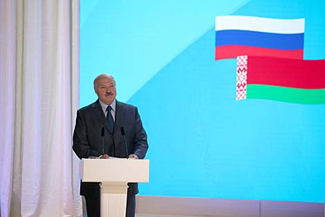 Belarus president talks about importance of regional cooperation with Russia