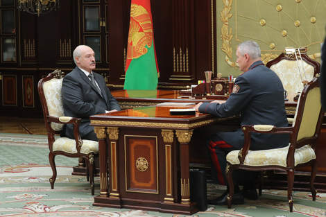 Lukashenko urges different punishment for drug users and dealers
