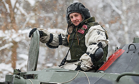 Lukashenko: Belarusian army remains a truly people’s one