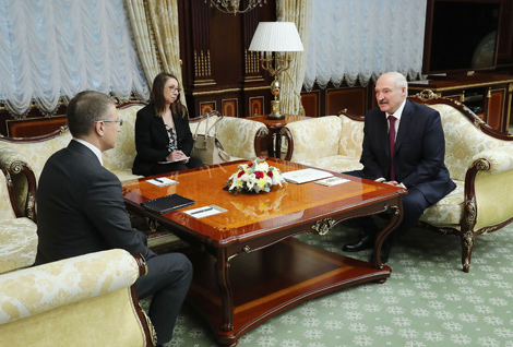 Belarus president meets with Serbia president’s envoy