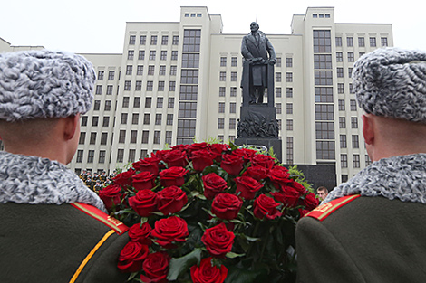Lukashenko: October Revolution ideas remain relevant, important