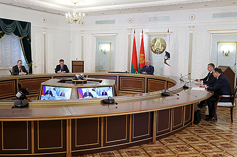 Lukashenko urges to mull over response measures: “West is not interested in strengthening of EAEU”
