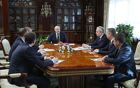 Lukashenko appoints new vice premier, company chiefs, diplomats