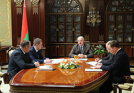 Lukashenko on budget planning: Frugality is the key