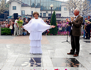 Edita Piekha’s star unveiled on Walk of Fame in Vitebsk