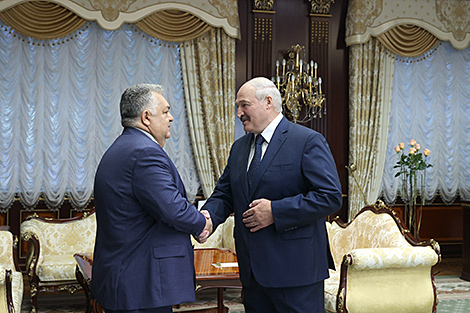 Lukashenko hails progress in Belarus-Azerbaijan relations