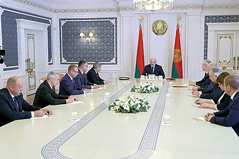 Lukashenko okays appointment of new heads of local governments