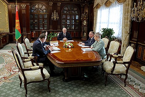 Lukashenko: Belarus’ economy recovering, but not yet out of the woods