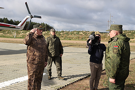 Lukashenko inspecting Defense Ministry training facility in Brest Oblast