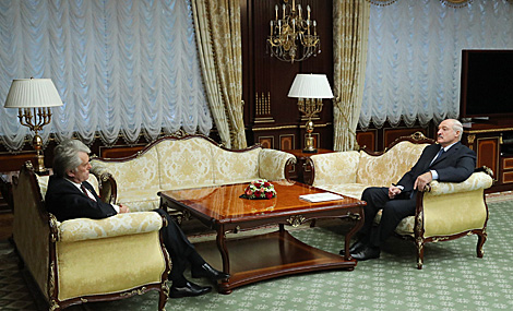 Lukashenko meets with former Ukrainian President Viktor Yushchenko