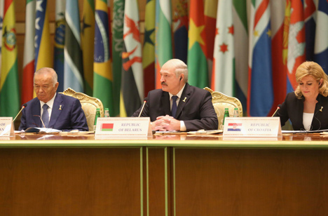 Lukashenko believes it necessary to restore trust in international arena
