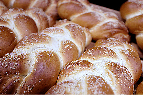 Explaining Lukashenko's love for bread: A deep dive into Belarus' baking industry