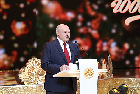 Lukashenko: Belarusian people can handle everything