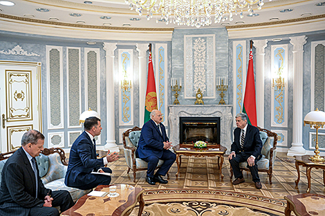 Talks between Lukashenko, U.S. Special Envoy for Belarus John Coale continue on Saturday