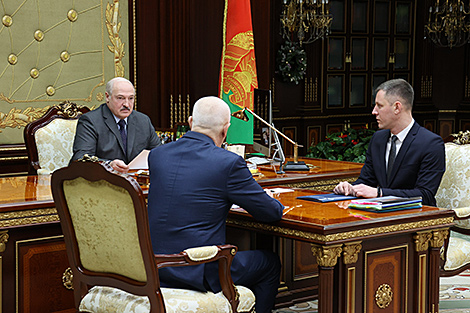 Lukashenko sets priorities for subsidized residential construction programs