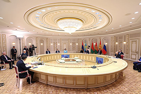 Lukashenko expects productive EAEU summit in Minsk