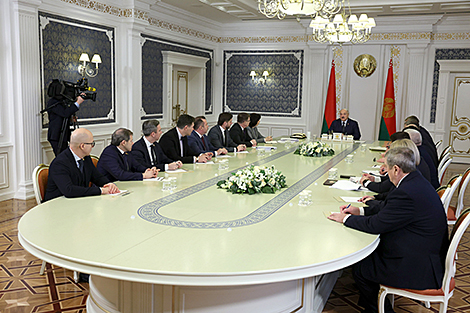 Lukashenko to set up commission that will suggest candidacies for new government