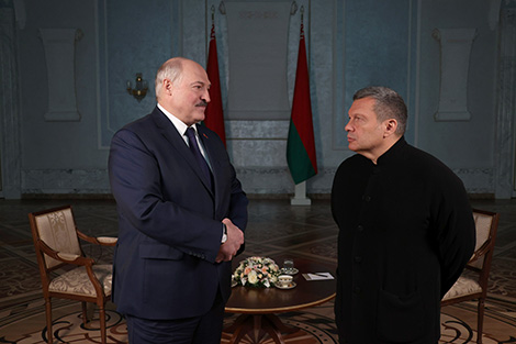 Lukashenko talks about joint actions with Russia, warns against crossing red lines