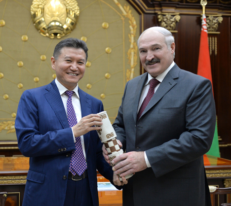 Lukashenko, Ilyumzhinov agree to regularly hold large chess tournaments in Minsk