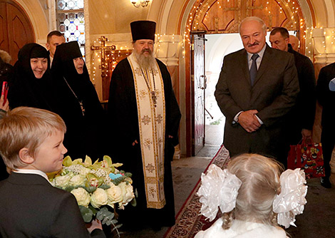 Lukashenko attends Christmas church service at Saint Elisabeth Convent in Minsk