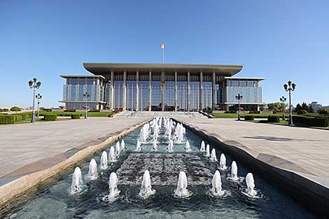 Lukashenko talks to several foreign leaders over phone on 30-31 August