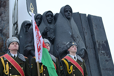 Lukashenko: Patriotism of internationalist soldiers helps maintain peace, stability in Belarus