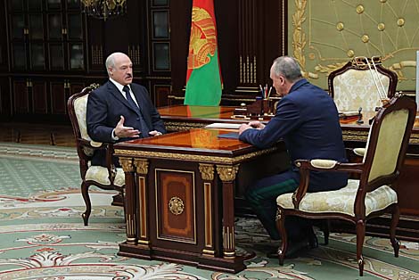 Lukashenko announces meeting with Belarus’ law enforcement