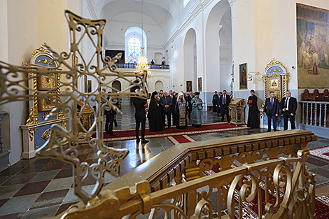 Lukashenko calls for state support to all religious centers to keep peace in Belarus