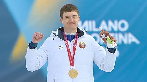 Belarus’ Svirydzenka wins Paralympic gold in cross-country skiing sprint