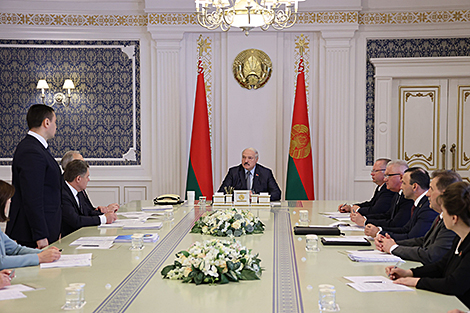 Lukashenko urges to finally decide on admission system in 2024